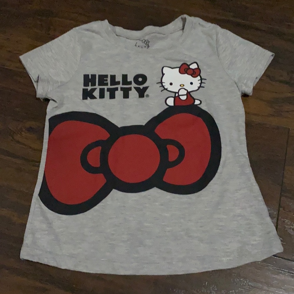 Hello kitty Top